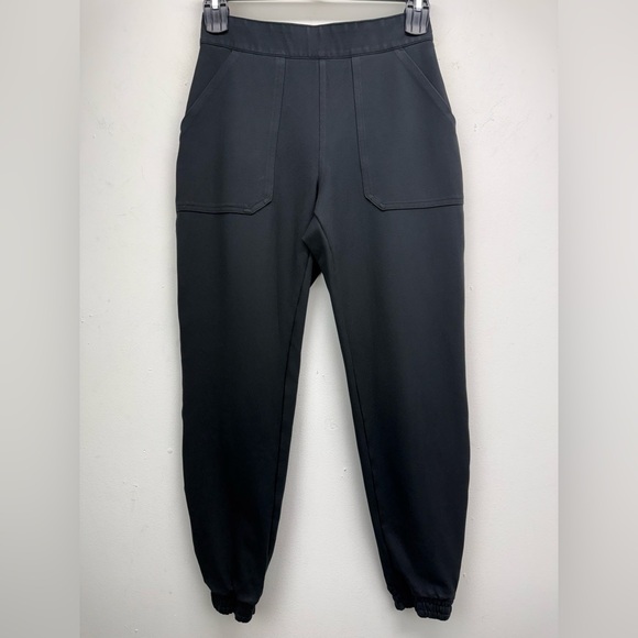 SPANX Pants - SPANX size Medium Women’s Black High Rise Tapered Leg The Perfect Jogger Pant